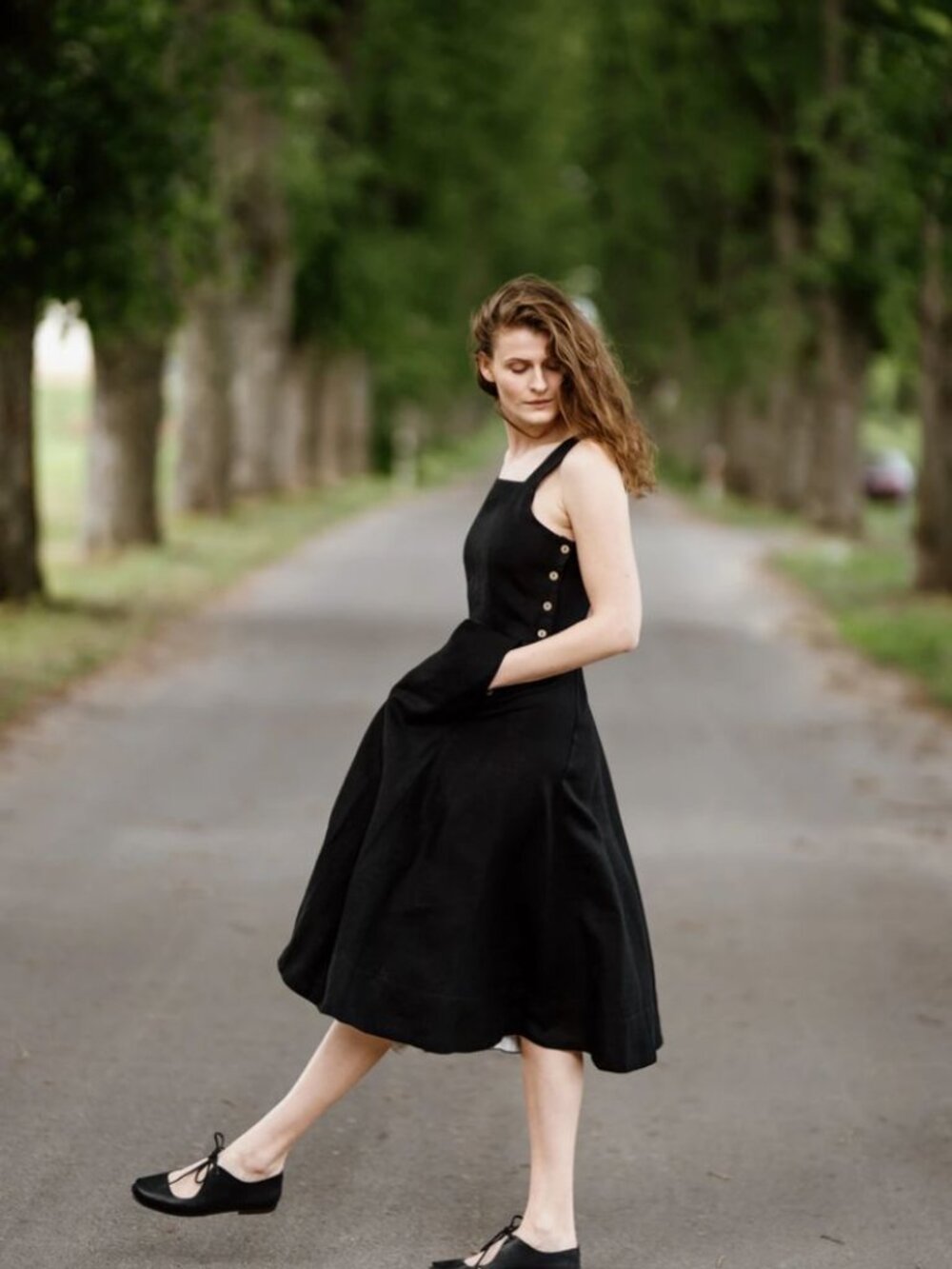 Pinafore Dress, Sleeveless - Pansy Black - S - Picture 2 of 6